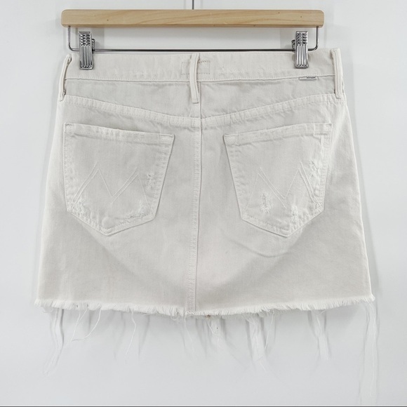 MOTHER The Vagabond Mini Fray white skirt - Picture 3 of 7